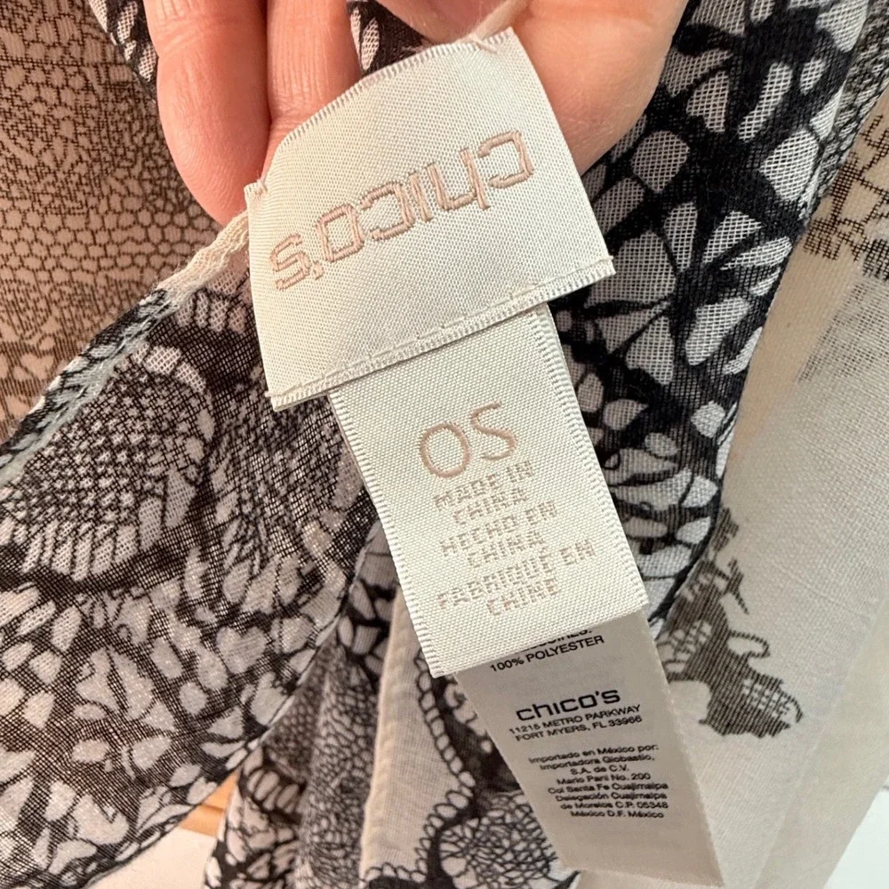Chico's‎ Scarf Wrap Women OS White Black Lace Print Lightweight Shawl Classic